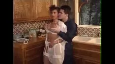 Oynat Büyük Memeli Şişman Olgun Derleme Oral Seks Vererek