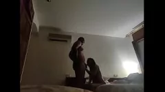 Oynat Gizli Kamera Yaramaz Masaj Oturumunda Genç Sarışını ve Esmeri Yakaladı