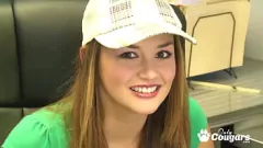 Reproduzir Encontro hardcore de sucção de bola selvagem de Allie Haze