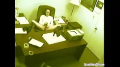 Odtwórz Ukryte dildo sekretarza biura